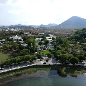 Devendragarh - A Boutique Facing On Fateh Sagar Hotel Udaipur