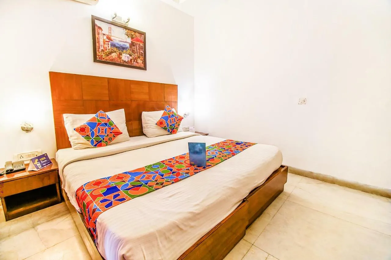 Fabhotel Mulberry Retreat Sushant Lok Gurgaon Hotel