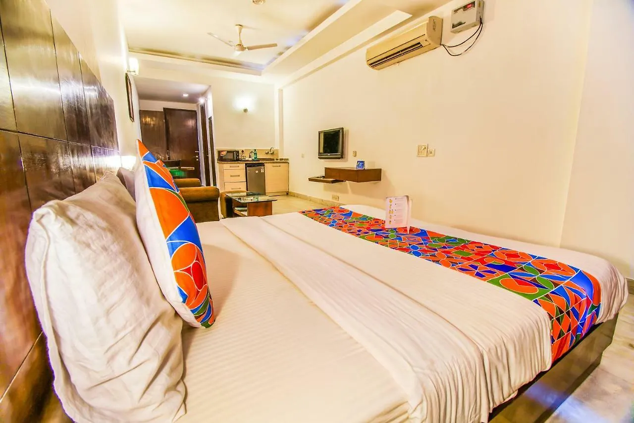 Fabhotel Mulberry Retreat Sushant Lok Gurgaon 3*,